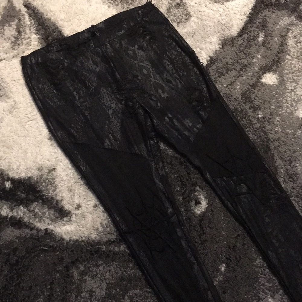 Goth Spiderweb Mesh Leggings 🕸
